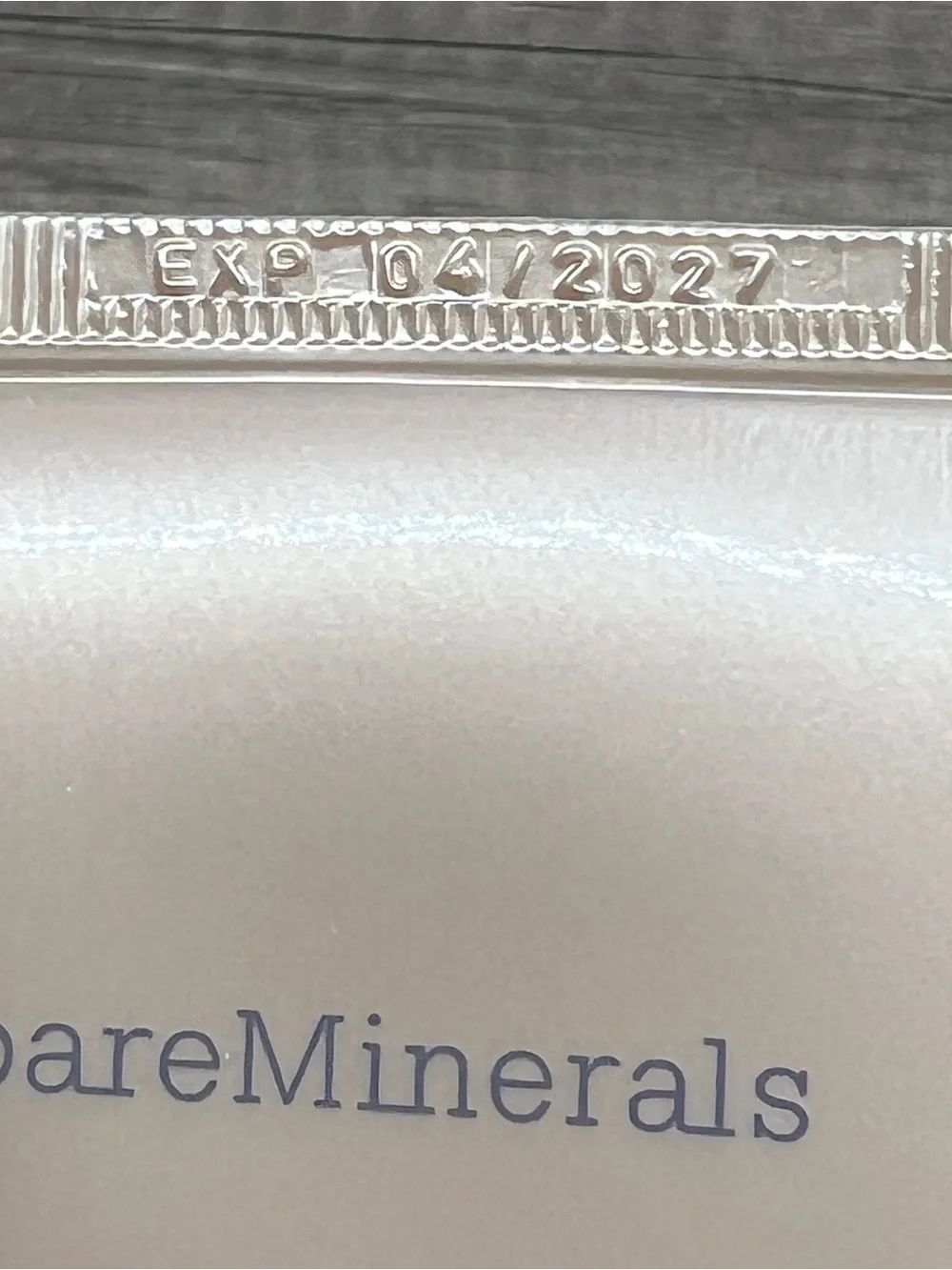 BareMinerals SKINLONGEVITY PHYTO-VITAMIN C BRIGHTENING MOISTURIZER MINERAL SPF